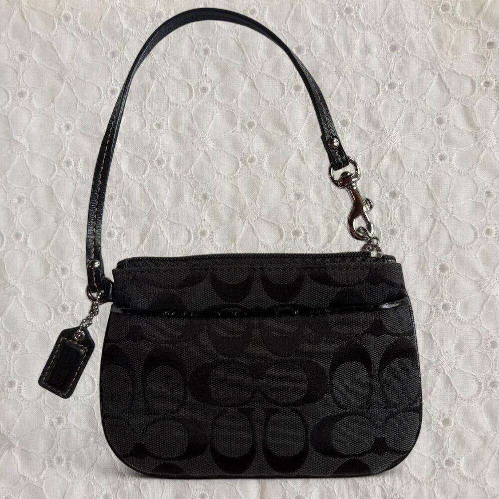 Vintage Y2K Coach Wristlet Wallet Black Jacquard Canvas with Hang Tag